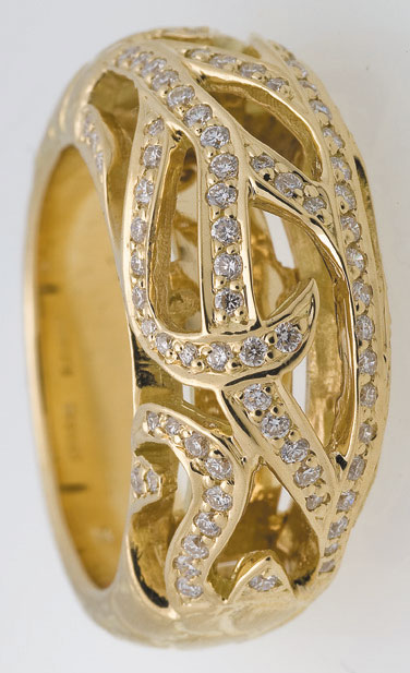 Ring aus 750/- Gelbgold, 95 Brillanten 0,61 ct., Preis: 3.259 Euro