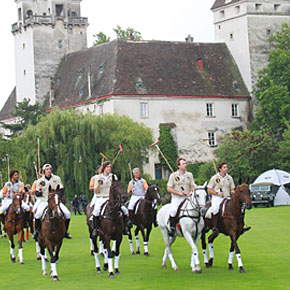 polo-plus-zehn-9