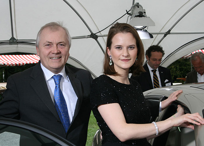 Maserati-Geschäftsführer Thomas Hajek mit Marie Elisabeth Prinzessin von Sayn-Wittgenstein