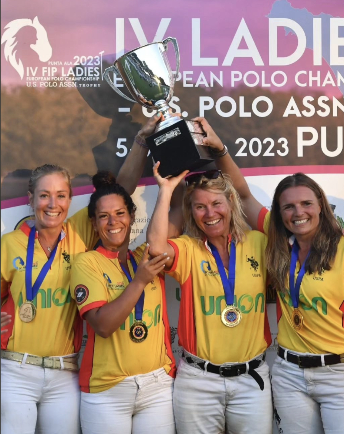 Der Deutsche Polo-Verband bietet Frauenbehinderungen: Chancengleichheit im Polosport an